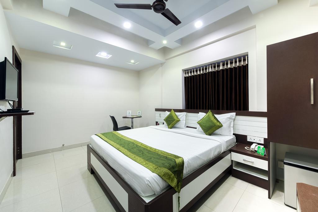 Itsy By Treebo - Jai Ambe Maa Hotel Kalkutta Kültér fotó